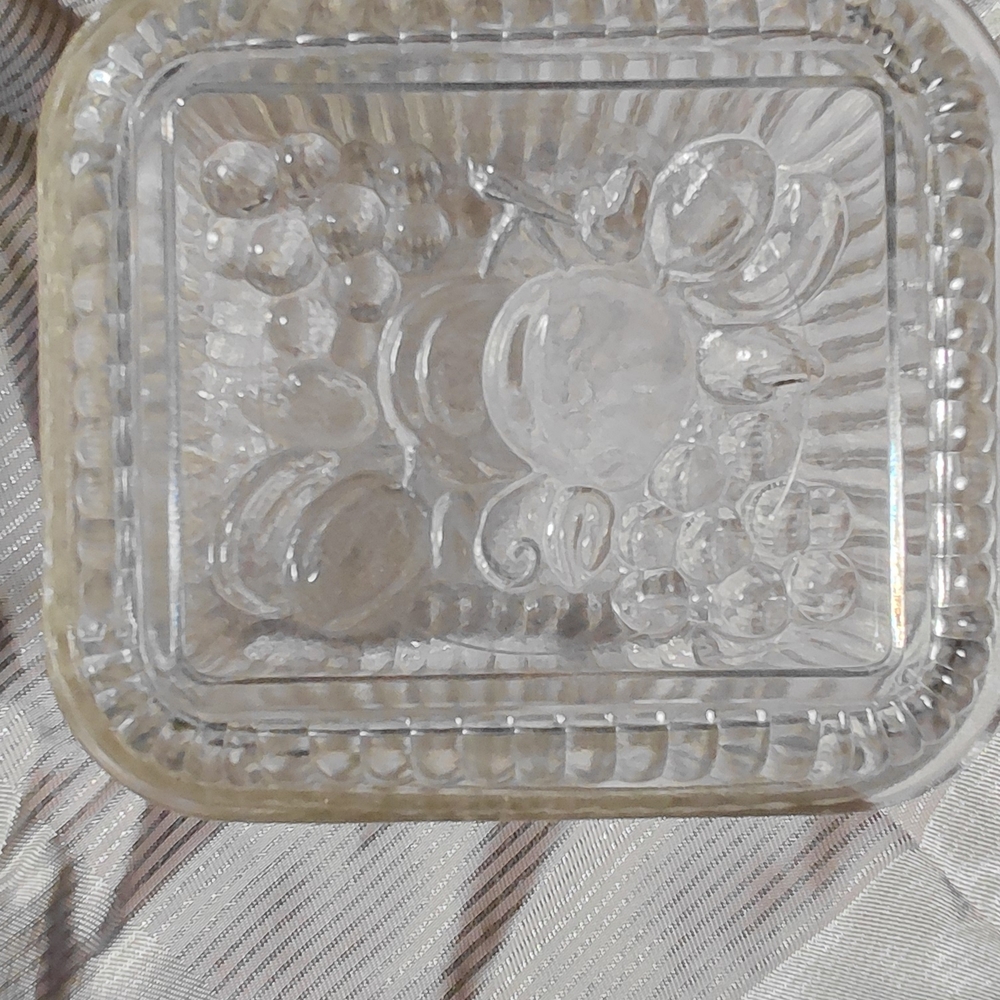 Anchor Hocking Clear Glass Storage Container - Picture 4 of 7